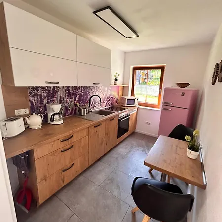 Ferienwohnung Mit Gartennutzung, Garage Und Wallbox Ebersbach-Neugersdorf Exterior photo