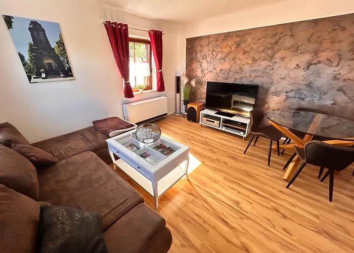 Ferienwohnung Mit Gartennutzung, Garage Und Wallbox